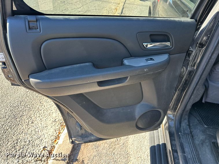 image for item EJ5170 2014 Chevrolet Tahoe Police SUV