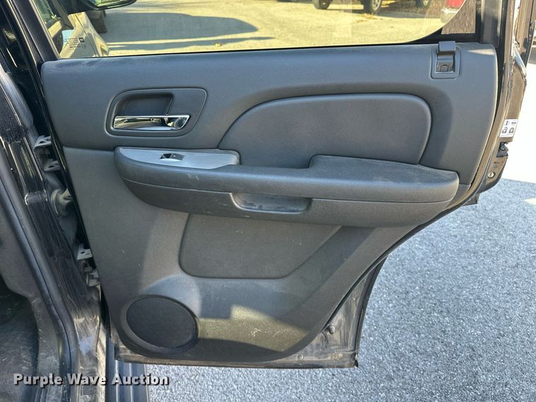 image for item EJ5170 2014 Chevrolet Tahoe Police SUV