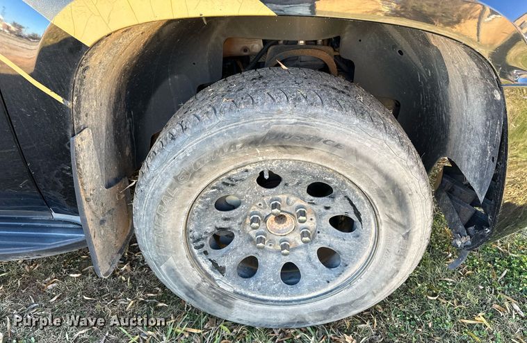 image for item EJ5171 2011 Chevrolet Tahoe Police SUV