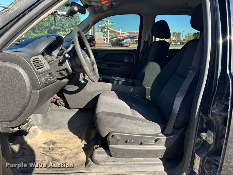 image for item EJ5172 2012 Chevrolet Tahoe Police SUV