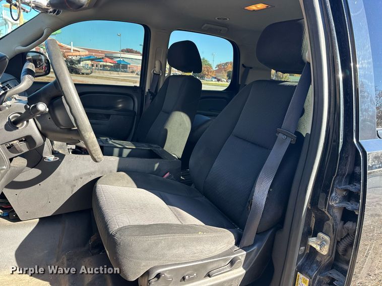 image for item EJ5172 2012 Chevrolet Tahoe Police SUV