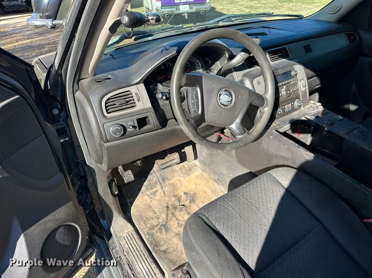 image for item EJ5172 2012 Chevrolet Tahoe Police SUV