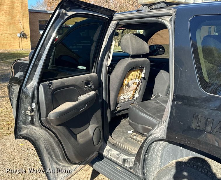 image for item EJ5172 2012 Chevrolet Tahoe Police SUV