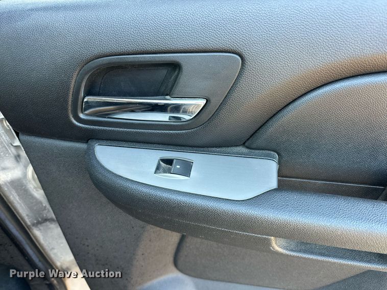 image for item EJ5172 2012 Chevrolet Tahoe Police SUV