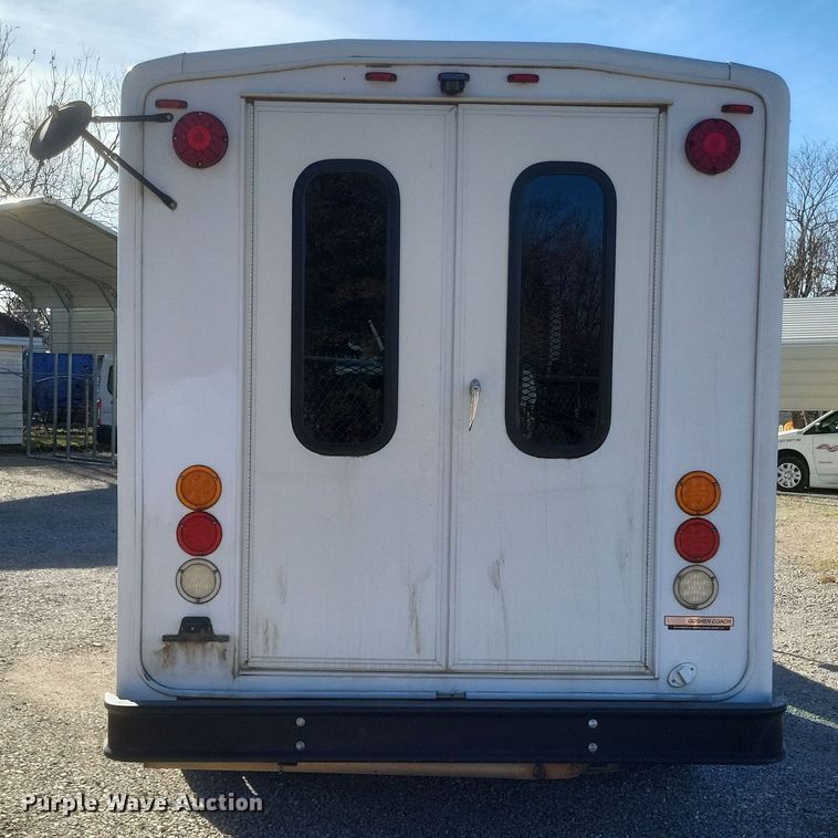 image for item EJ8145 2016 Goshen E350 Super Duty  shuttle bus