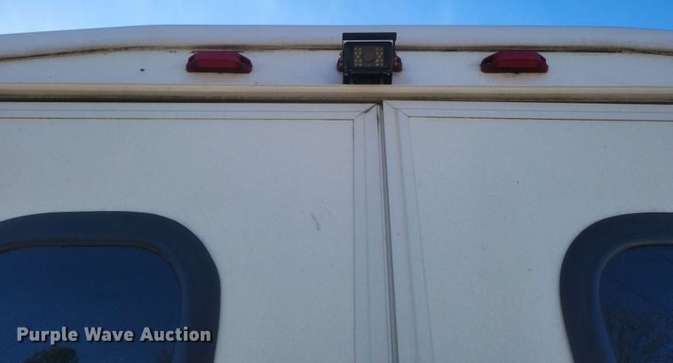 image for item EJ8145 2016 Goshen E350 Super Duty  shuttle bus