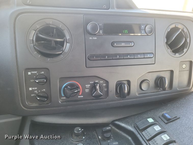 image for item EJ8145 2016 Goshen E350 Super Duty  shuttle bus