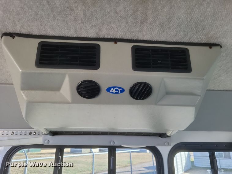 image for item EJ8145 2016 Goshen E350 Super Duty  shuttle bus