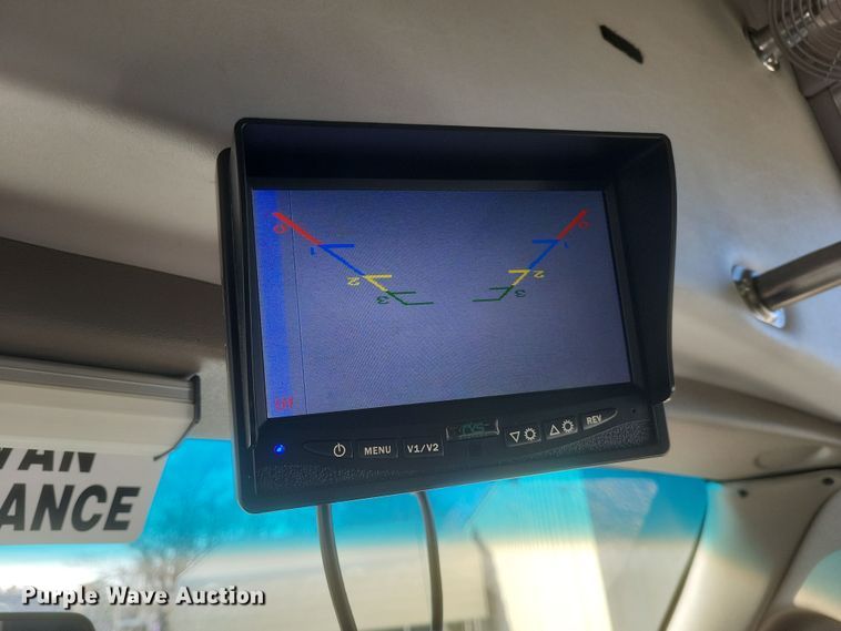 image for item EJ8145 2016 Goshen E350 Super Duty  shuttle bus