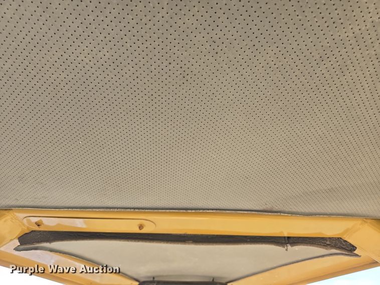 image for item EQ2534 Caterpillar D5G LGP dozer