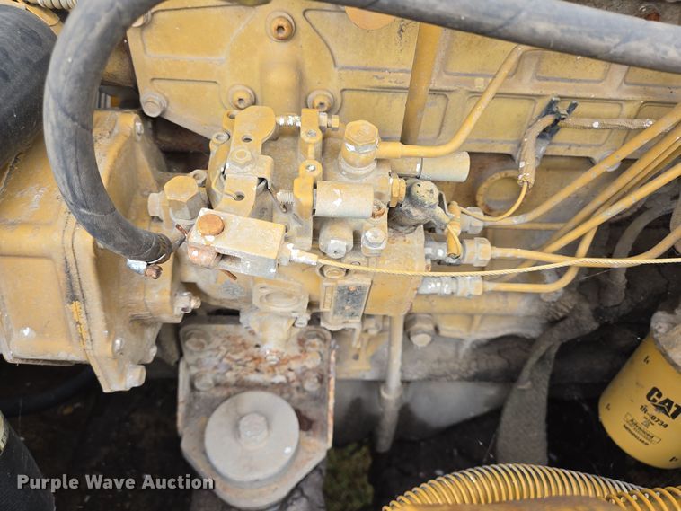 image for item EQ2534 Caterpillar D5G LGP dozer