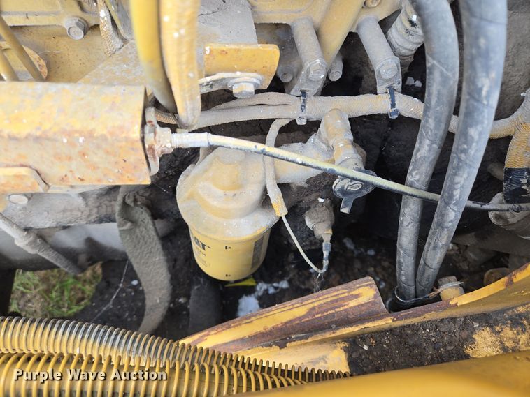 image for item EQ2534 Caterpillar D5G LGP dozer