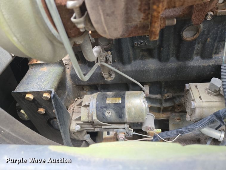 image for item EQ2535 2009 GMC W5500 street sweeper truck