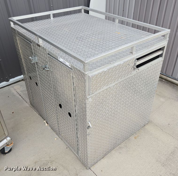 image for item EQ2537 Old South Boxes truck bed dog box