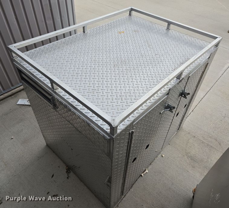 image for item EQ2537 Old South Boxes truck bed dog box