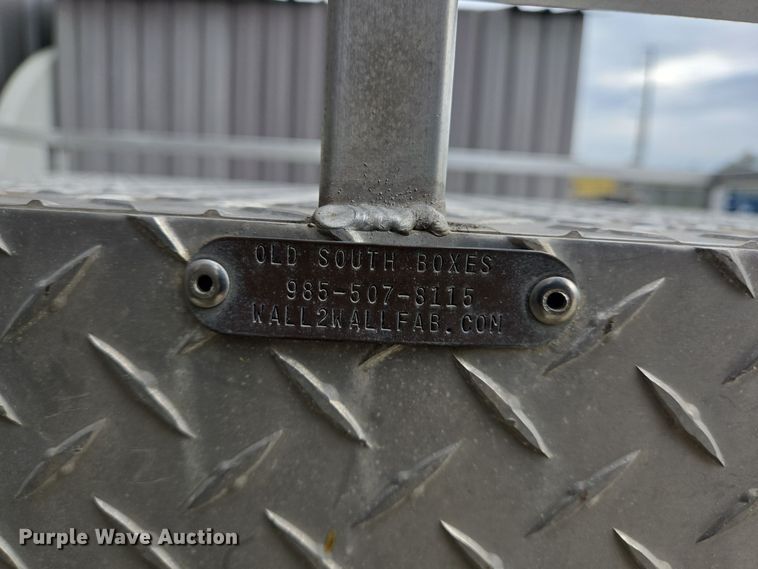 image for item EQ2537 Old South Boxes truck bed dog box