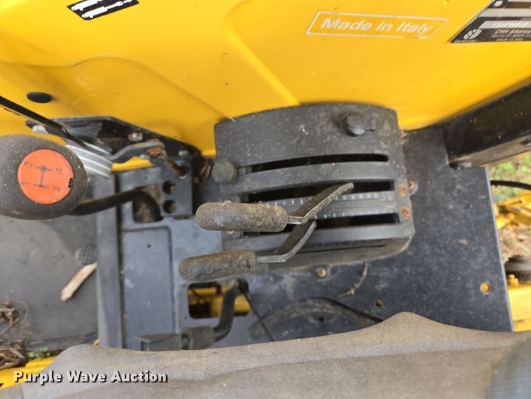 image for item EQ2554 2011 New Holland T4030 MFWD tractor