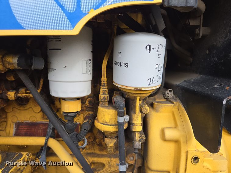 image for item EQ2554 2011 New Holland T4030 MFWD tractor