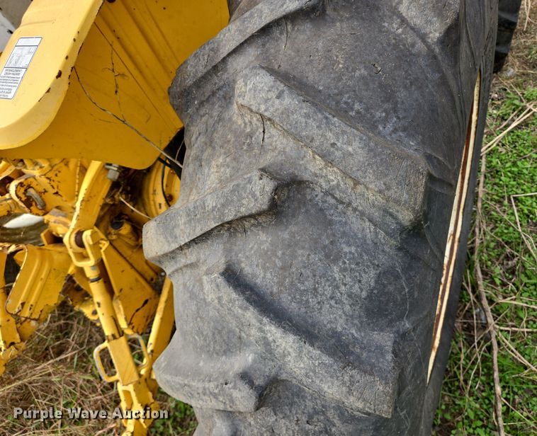 image for item EQ2554 2011 New Holland T4030 MFWD tractor