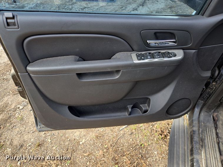 image for item EQ2555 2014 Chevrolet Tahoe Police SUV