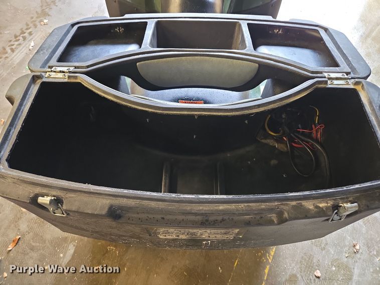 image for item EQ3633 2006 Honda  TRX680FA ATV