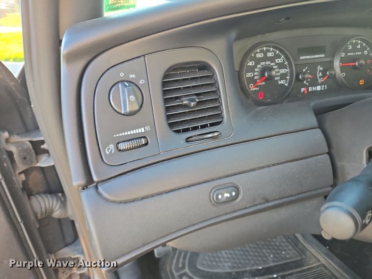 image for item EQ3667 2009 Ford Crown Victoria Police Interceptor 