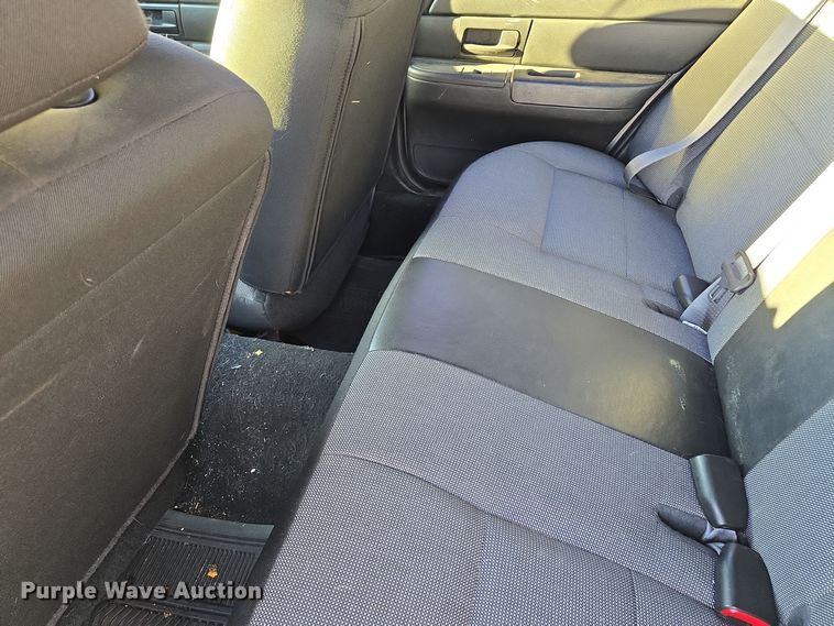 image for item EQ3667 2009 Ford Crown Victoria Police Interceptor 