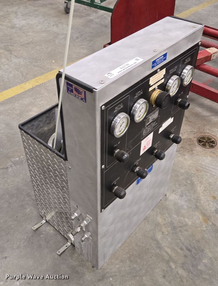 image for item EQ3789 Breathing Air Systems  M2779 oxygen fill station 