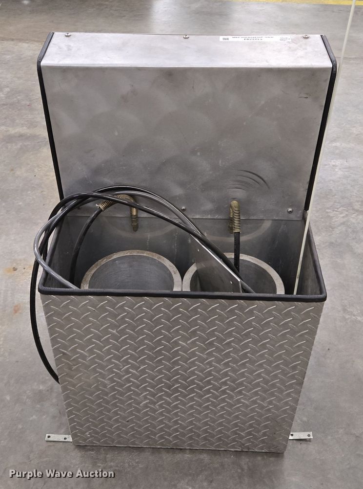 image for item EQ3789 Breathing Air Systems  M2779 oxygen fill station 