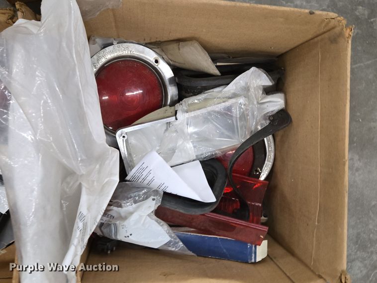 image for item EQ3791 Automotive lights