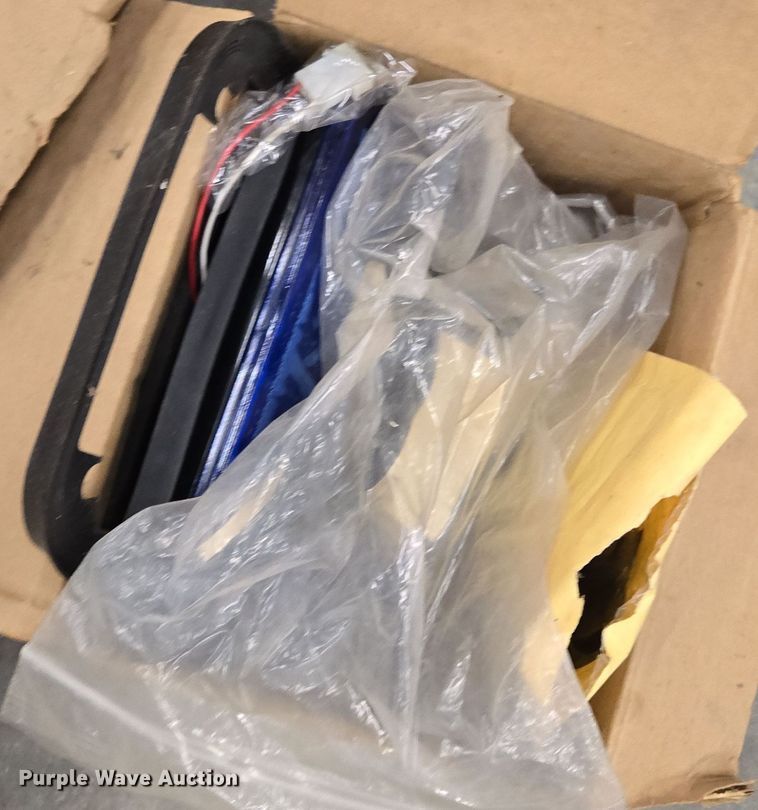 image for item EQ3791 Automotive lights