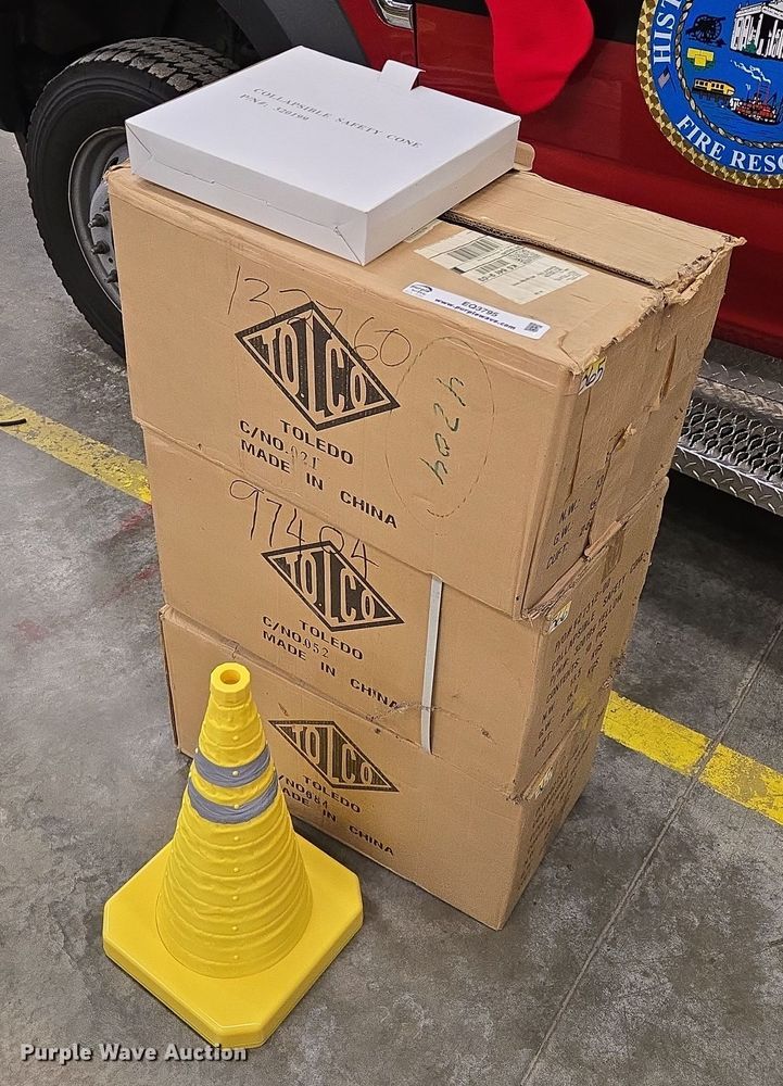 image for item EQ3795 (30) Tolco collapsible cones 