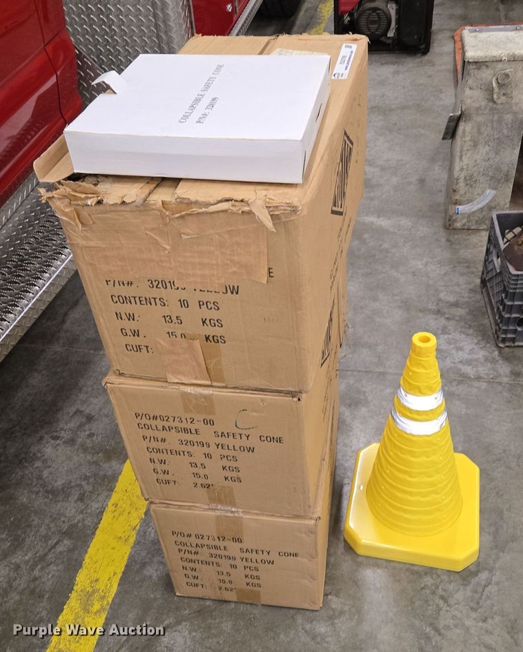 image for item EQ3795 (30) Tolco collapsible cones 