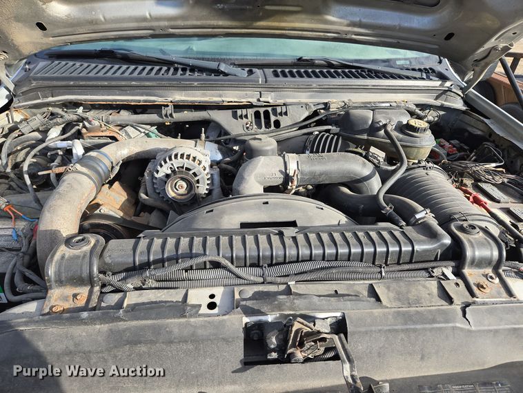 image for item EQ3834 2006 Ford  F550 Super Duty dump truck