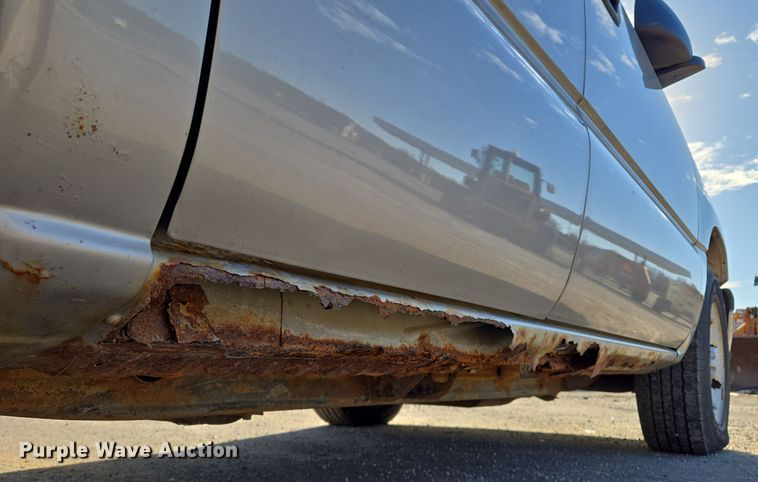 image for item EQ3835 2007 Chevrolet  Silverado 1500 Ext. Cab pickup truck