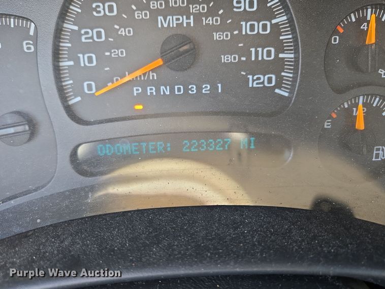 image for item EQ3835 2007 Chevrolet  Silverado 1500 Ext. Cab pickup truck