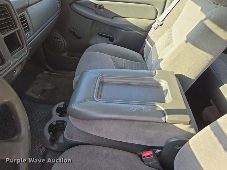 image for item EQ3835 2007 Chevrolet  Silverado 1500 Ext. Cab pickup truck