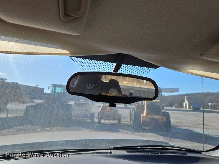 image for item EQ3835 2007 Chevrolet  Silverado 1500 Ext. Cab pickup truck