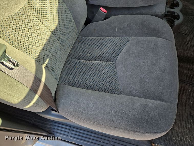 image for item EQ3835 2007 Chevrolet  Silverado 1500 Ext. Cab pickup truck