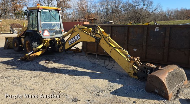 image for item EQ3837 2000 John Deere  410E backhoe