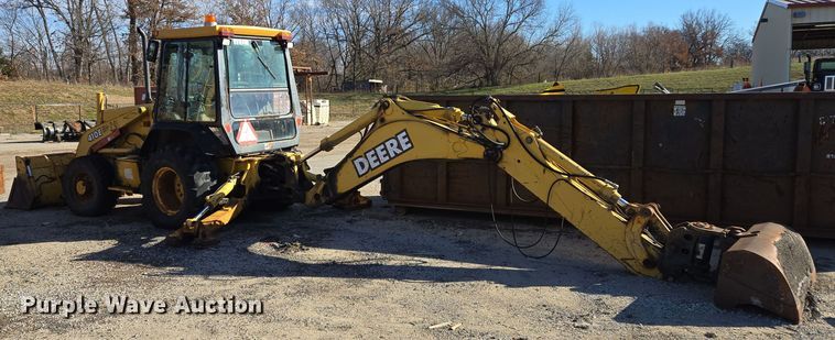 image for item EQ3837 2000 John Deere  410E backhoe