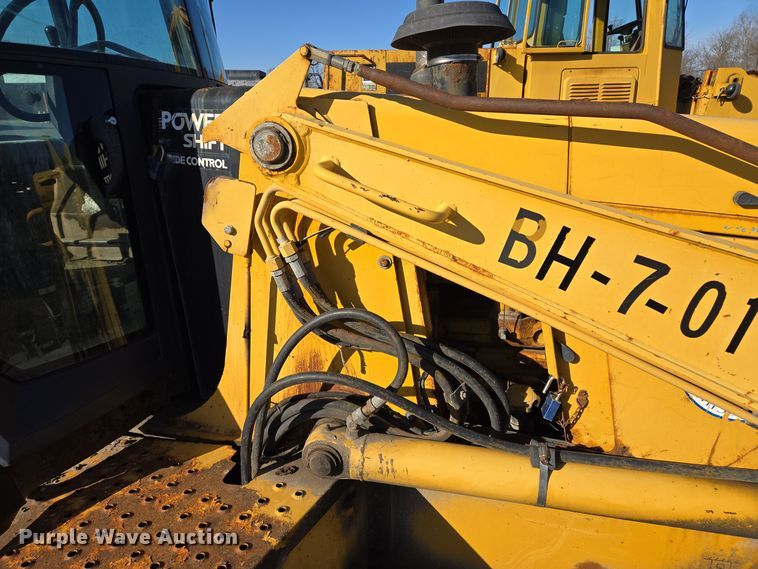 image for item EQ3837 2000 John Deere  410E backhoe