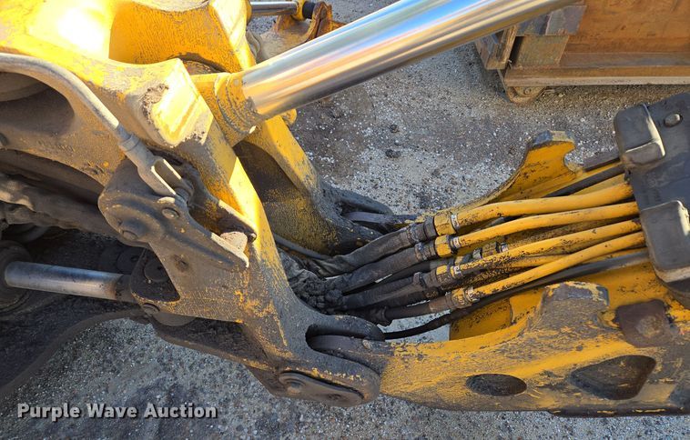 image for item EQ3837 2000 John Deere  410E backhoe