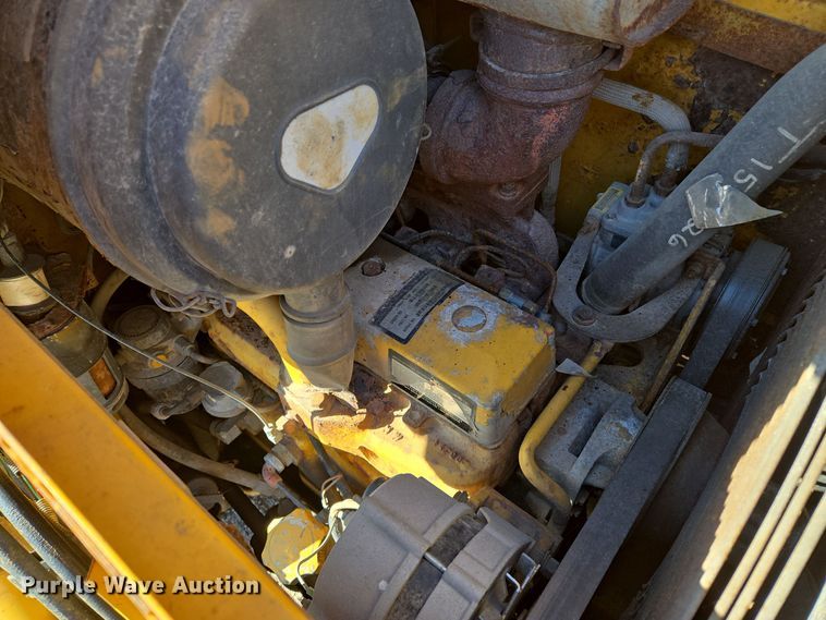 image for item EQ3837 2000 John Deere  410E backhoe