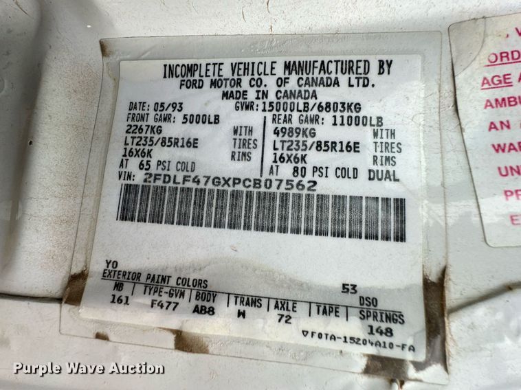 image for item ER8212 1993 Ford F450 Super Duty dump truck