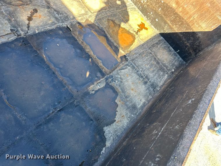 image for item ER8433 2009 Sterling Acterra dump truck