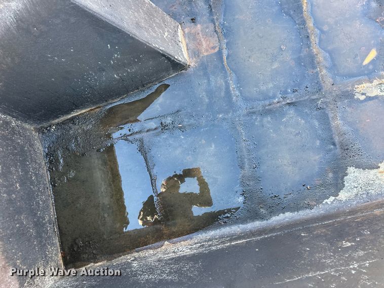 image for item ER8433 2009 Sterling Acterra dump truck