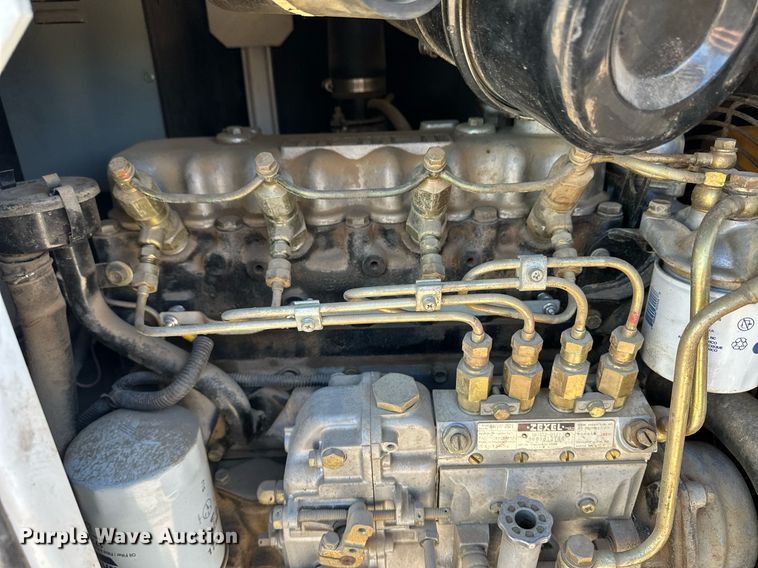 image for item ER8436 Whisperwatt DCA-25SSIU generator