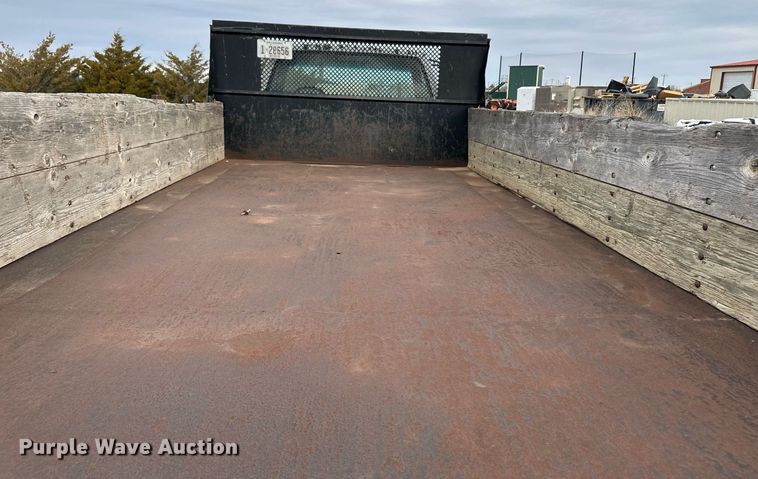 image for item ER8532 2000 GMC C6500 dump flatbed truck