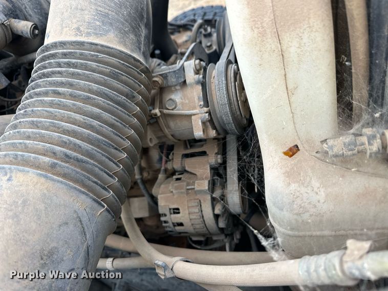 image for item ER8532 2000 GMC C6500 dump flatbed truck